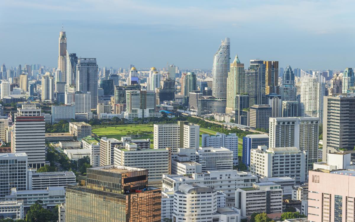 6 scenic cities to visit